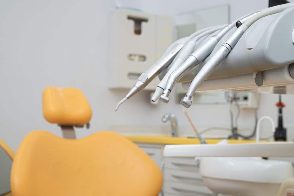 implantes dentários lisboa